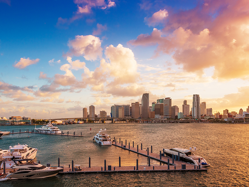 Flying Academy FAA pilot training in Miami